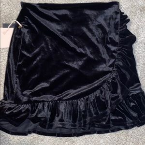 Forever 21 Velvet Ruffle Skort!